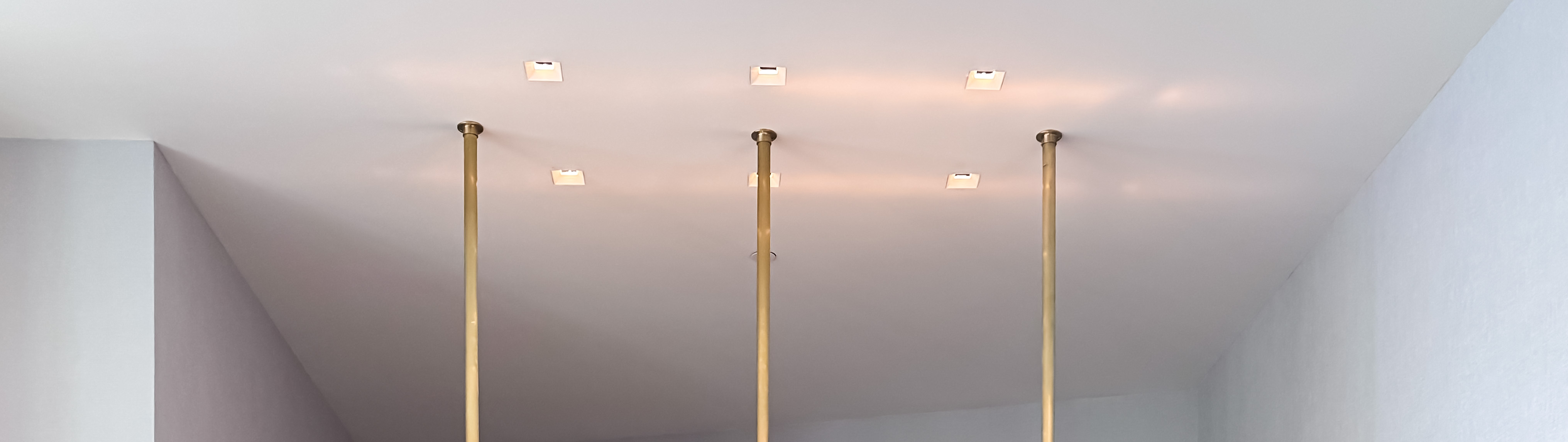 Mid Range Image
